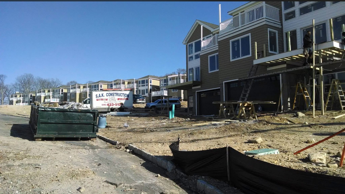 Modern luxury home built by SAK Construction